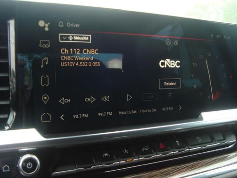 Used 2023 GMC Sierra 1500 SLE AWD/4WD image 17