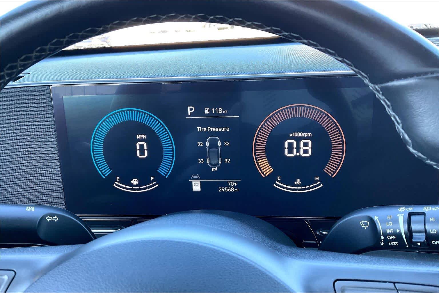 Used 2025 Hyundai Kona SEL FWD image 24