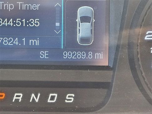 Used 2018 Ford Taurus SE image 31