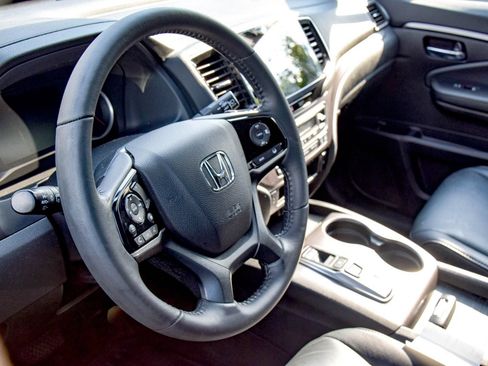 Used 2021 Honda Pilot EX-L image 11