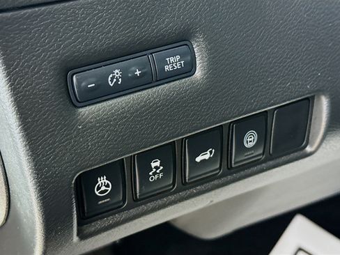 Used 2024 Nissan Murano Platinum w/ Cargo Package image 9