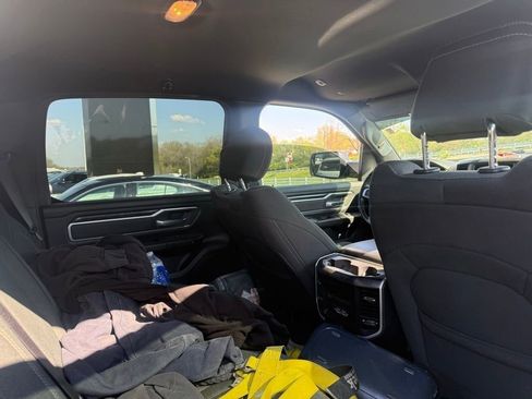 Used 2021 RAM 1500 Big Horn image 9