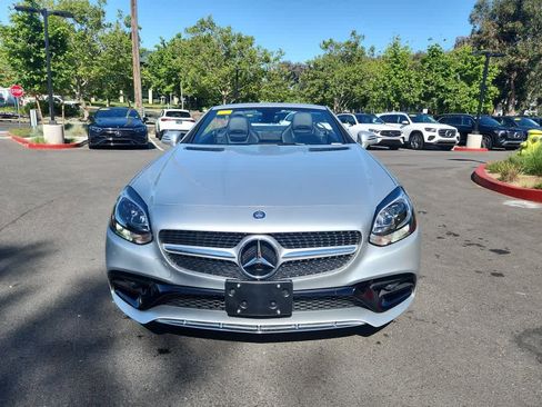 Used 2017 Mercedes-Benz SLC 300 image 8