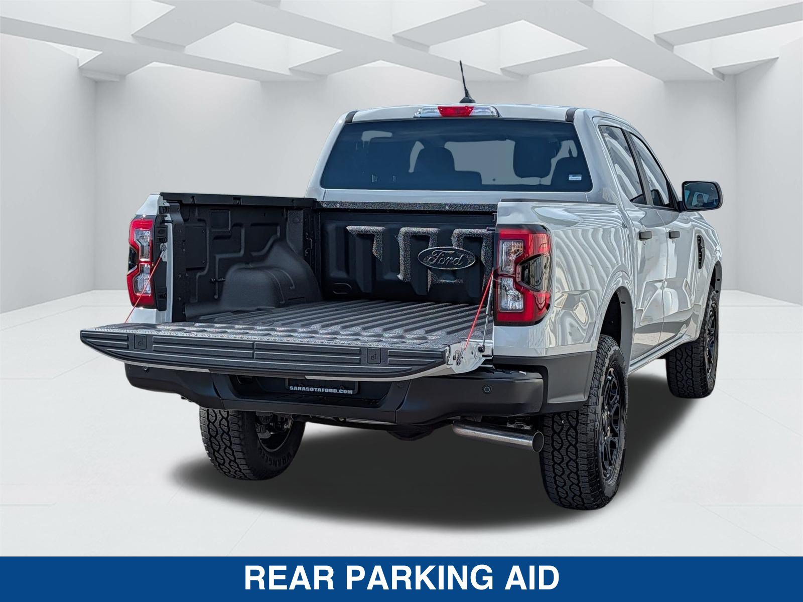 New 2026 Ford Ranger XLT w/ Black Appearance Package RWD image 15