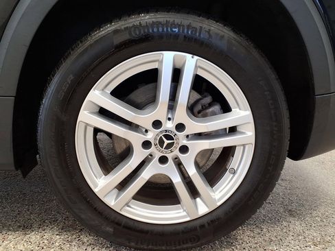 Used 2021 Mercedes-Benz GLB 250 4MATIC image 7