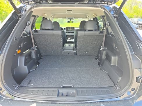 New 2026 Nissan Rogue SL AWD/4WD image 23
