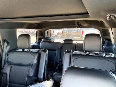New 2025 Ford Expedition Tremor image 17
