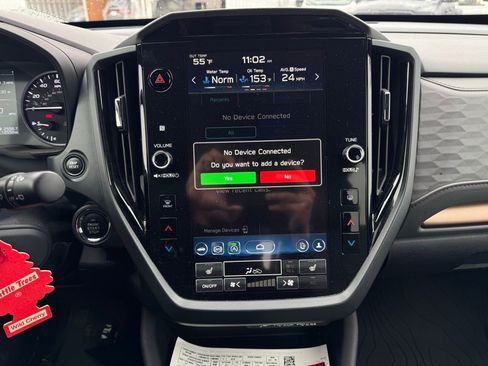 Used 2025 Subaru Forester Sport image 9