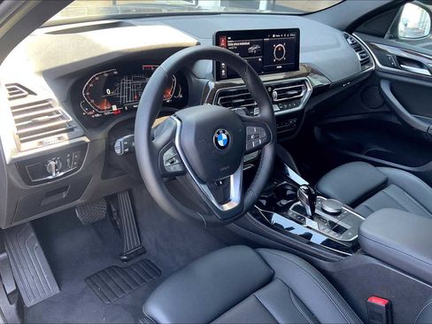 Certified 2024 BMW X4 xDrive30i image 19