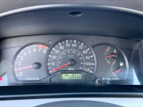 Used 2007 Toyota Corolla CE FWD image 24