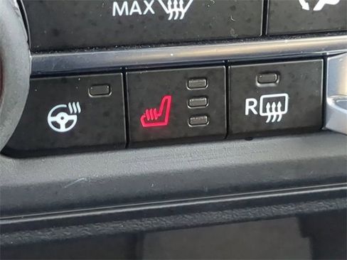 Used 2024 Ford Bronco Badlands image 23