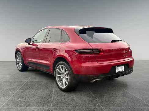 Used 2017 Porsche Macan AWD/4WD image 4