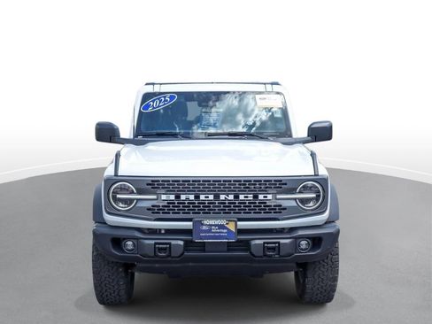 Certified 2025 Ford Bronco Badlands AWD/4WD image 2
