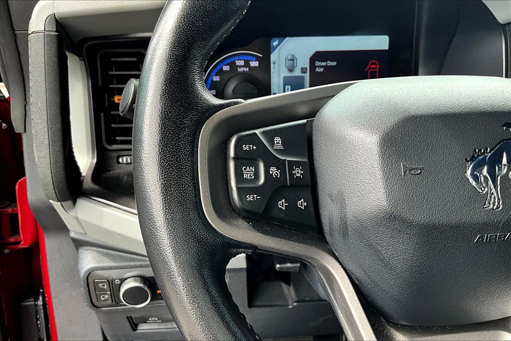 Used 2021 Ford Bronco Badlands AWD/4WD image 11