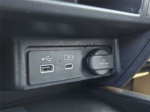 Used 2024 Honda Passport Black Edition image 9