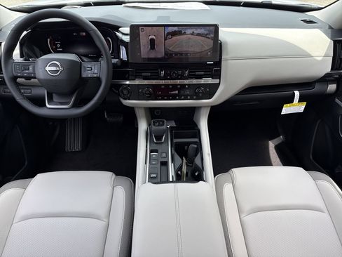 New 2026 Nissan Pathfinder SL w/ Cargo Package FWD image 2