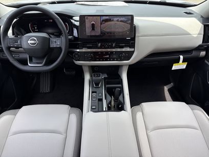 New 2026 Nissan Pathfinder SL w/ Cargo Package