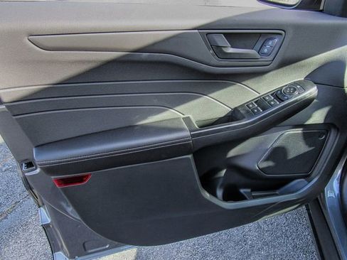 New 2026 Ford Escape Active w/ Tech Pack #1 FWD image 7