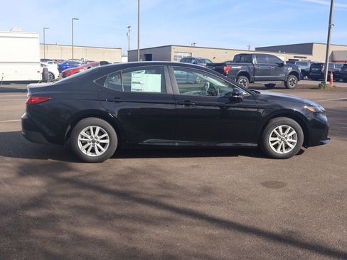 New 2026 Toyota Camry LE w/ Convenience Package AWD/4WD image 9