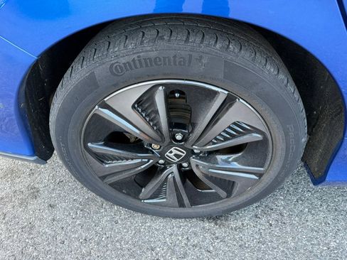 Used 2019 Honda Civic EX image 20