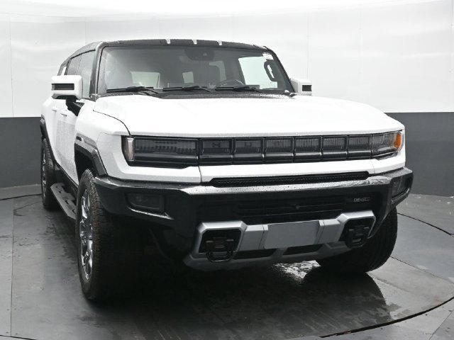 Used 2025 GMC Hummer EV 3X w/ LPO, Cargo Utility Package AWD/4WD image 8