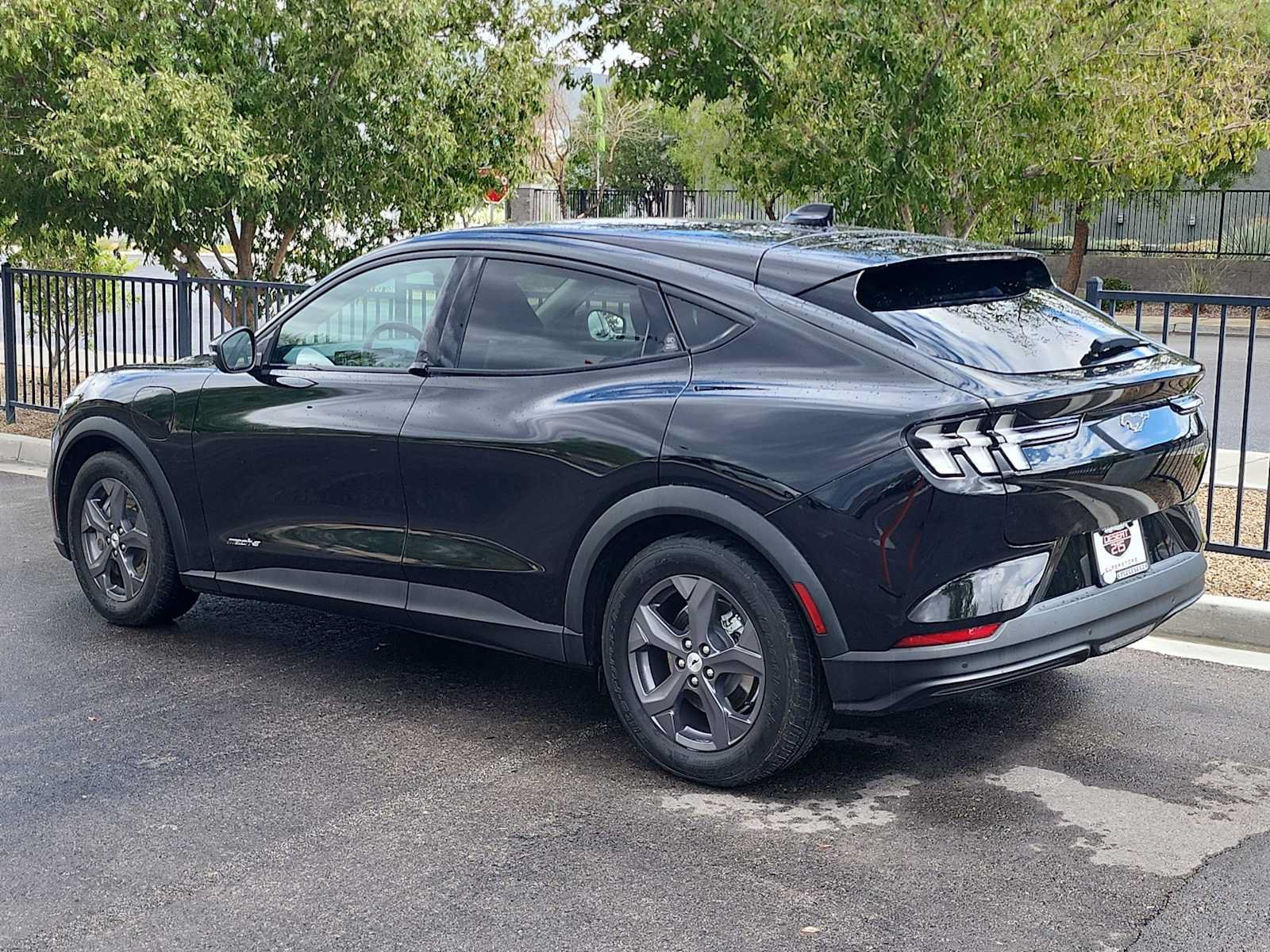 Used 2022 Ford Mustang Mach-E Select RWD image 6