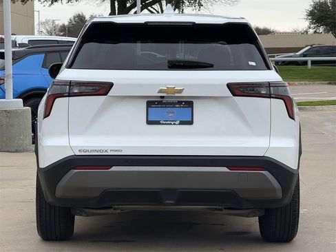 Certified 2025 Chevrolet Equinox LT image 5