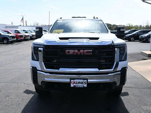 New 2026 GMC Sierra 3500 Pro w/ Convenience Package AWD/4WD image 13