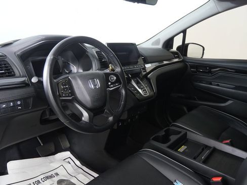 Used 2022 Honda Odyssey Elite image 13