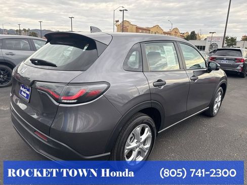 Used 2025 Honda HR-V LX image 5