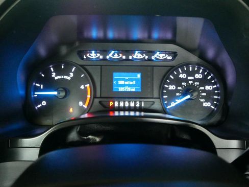 Used 2019 Ford F250 XL w/ Power Equipment Group RWD image 11