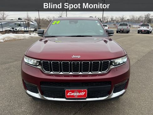 Used 2024 Jeep Grand Cherokee L Limited w/ Luxury Tech Group II image 10