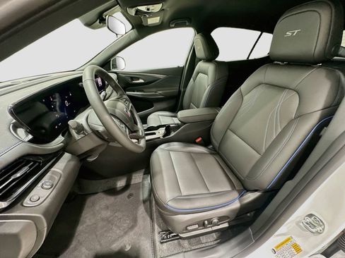 New 2026 Buick Envista Sport Touring w/ Convenience I Package FWD image 22