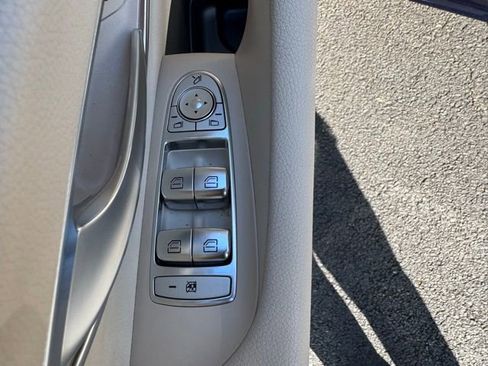 Used 2020 Mercedes-Benz E 350 4MATIC Sedan image 20