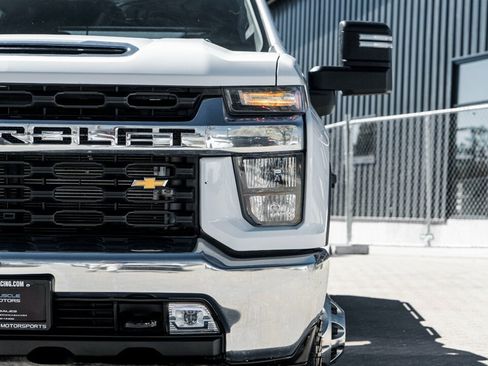 Used 2022 Chevrolet Silverado 3500 LT w/ Convenience Package image 8