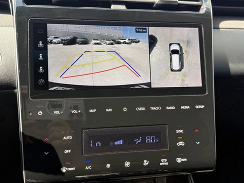 Used 2023 Hyundai Tucson Limited FWD image 20