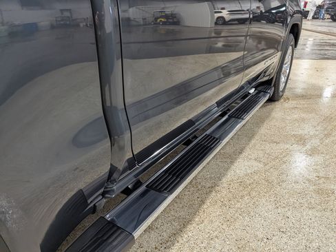 Used 2020 GMC Sierra 1500 SLT w/ SLT Premium Plus Package image 11