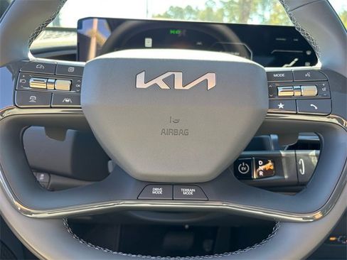 New 2026 Kia EV9 Land w/ Nightfall Edition Package image 22