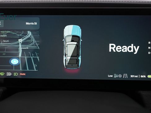 Used 2024 Rivian R1S Adventure AWD/4WD image 31