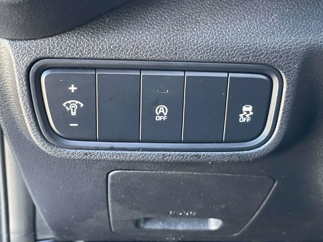 Used 2021 Kia Soul LX FWD image 18