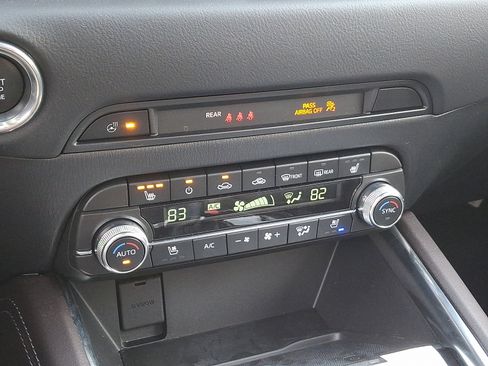 Used 2025 MAZDA CX-5 Signature image 16