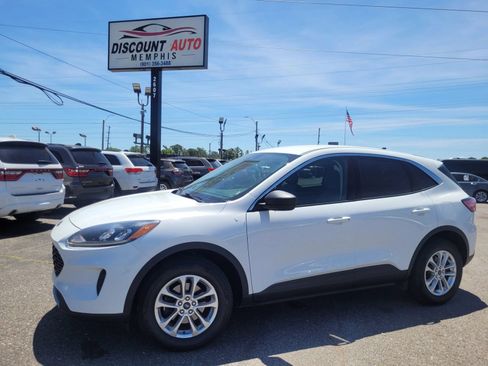 Used 2022 Ford Escape SE w/ Convenience Package AWD/4WD image 1