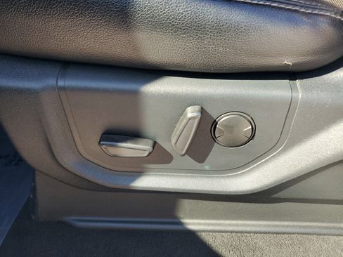 Used 2021 Ford F250 Lariat w/ Lariat Value Package image 20