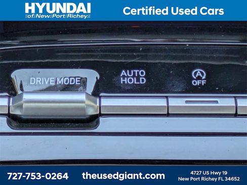 Used 2025 Hyundai Tucson Limited image 31