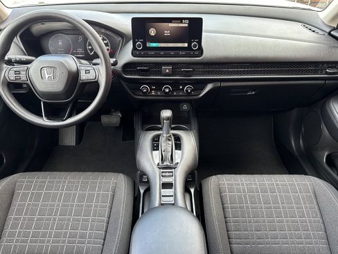 Used 2023 Honda HR-V LX image 4