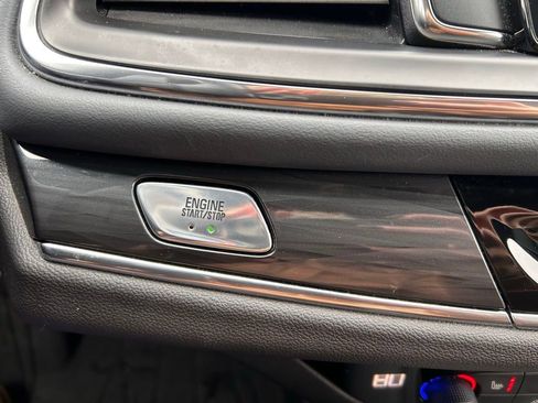 Certified 2023 Buick Enclave Essence image 30