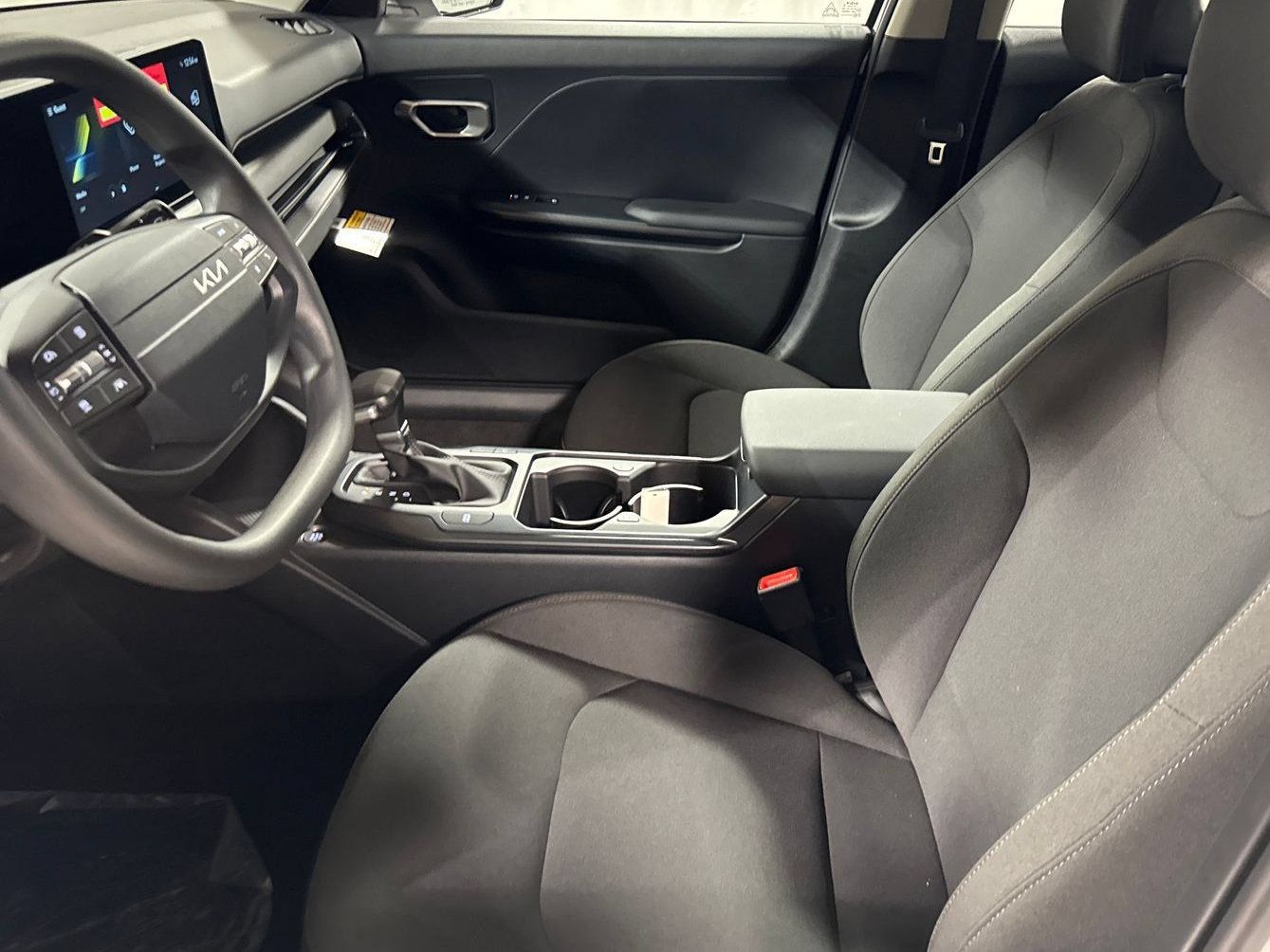 Certified 2026 Kia K4 FWD image 3