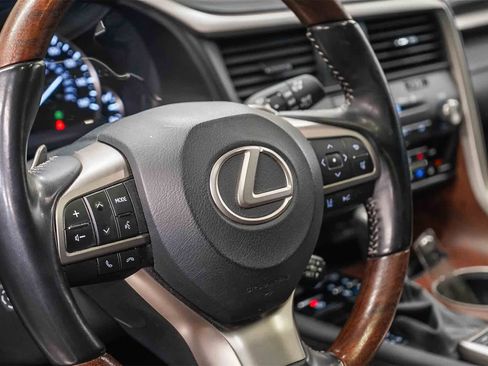 Used 2022 Lexus RX 350L FWD w/ Premium Package image 21