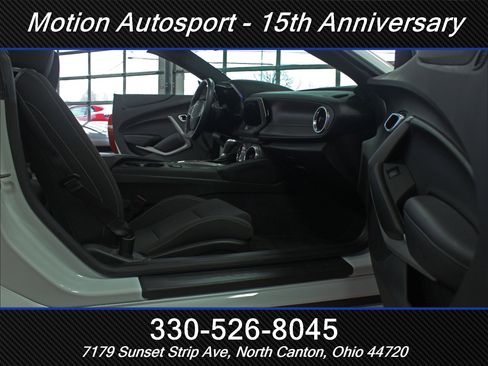 Used 2016 Chevrolet Camaro SS image 34