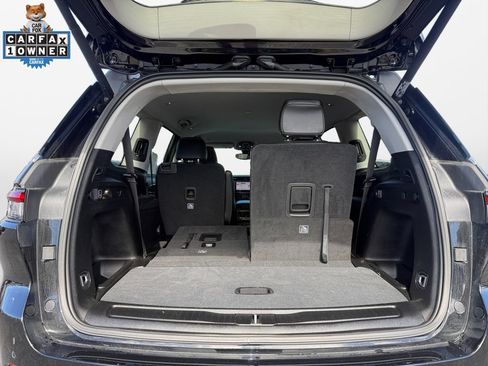 Used 2023 Jeep Grand Cherokee L Limited AWD/4WD image 18